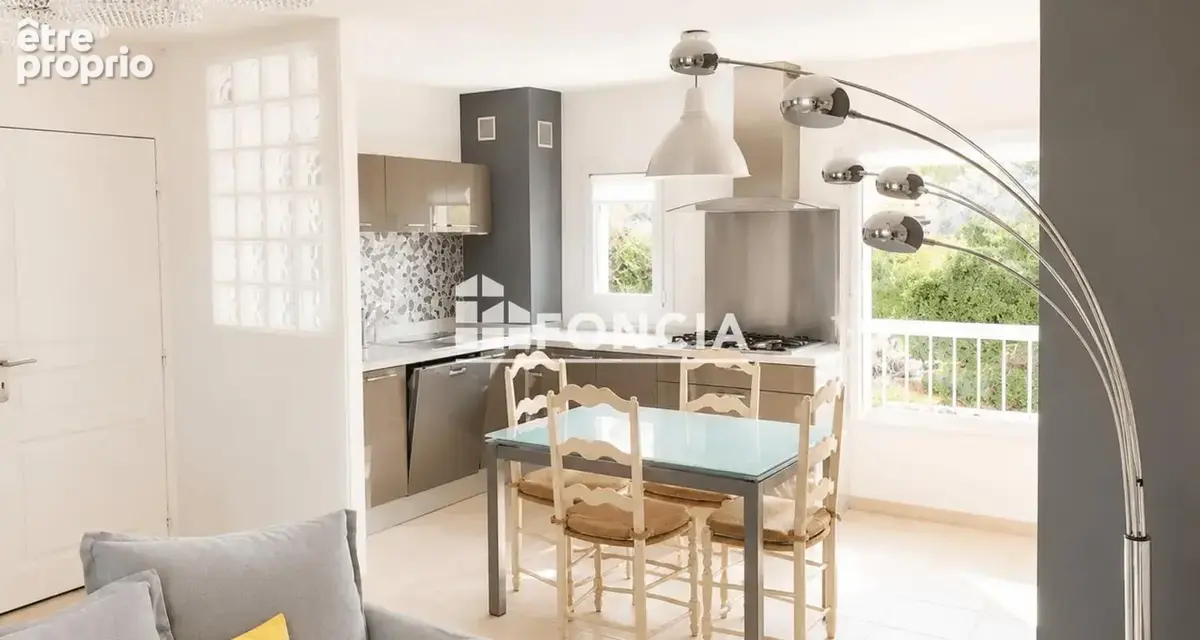 Photo Appartement à Cogolin au prix de 225 000€