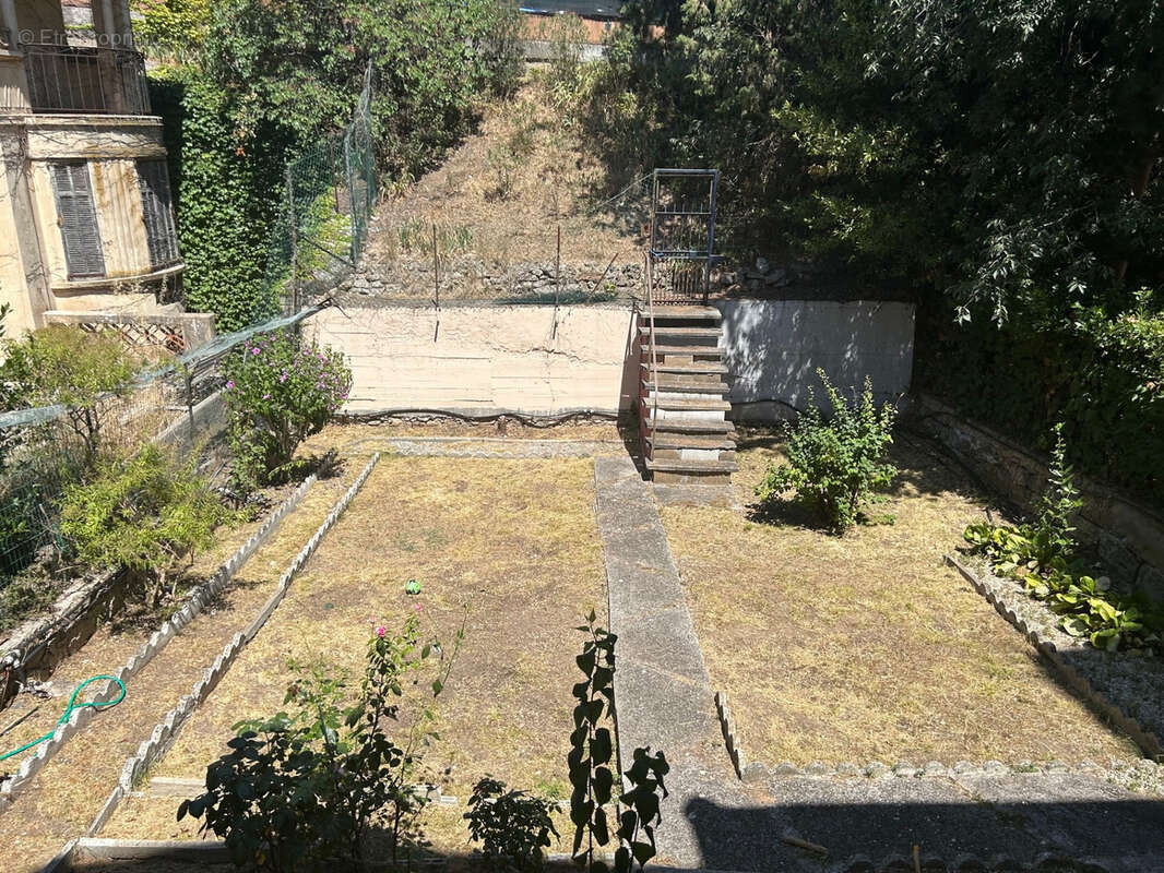 Maison à LE CANNET