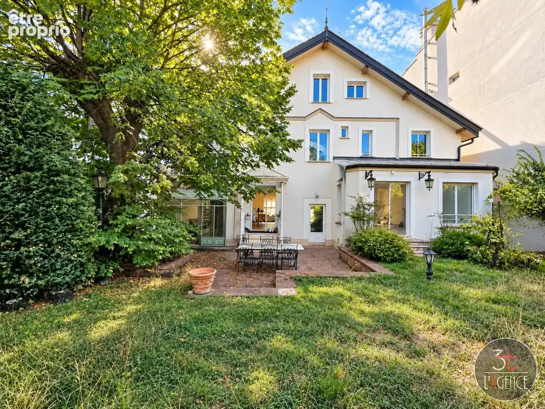 Maison à FONTENAY-SOUS-BOIS