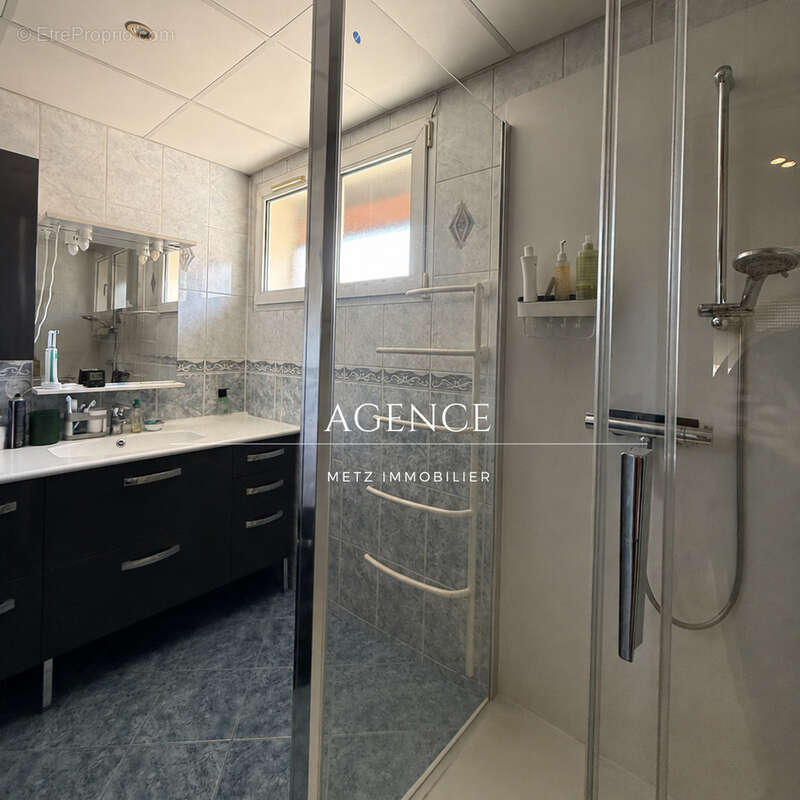 À VENDRE - MAIZIÈRES-LÈS-METZ (57280) Maison F5 de 90 m2 avec vue sur étangs - Terrain de 4 ares 39 - photo 10
