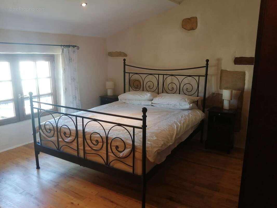 Maison de caractère dans un hameau - photo 6