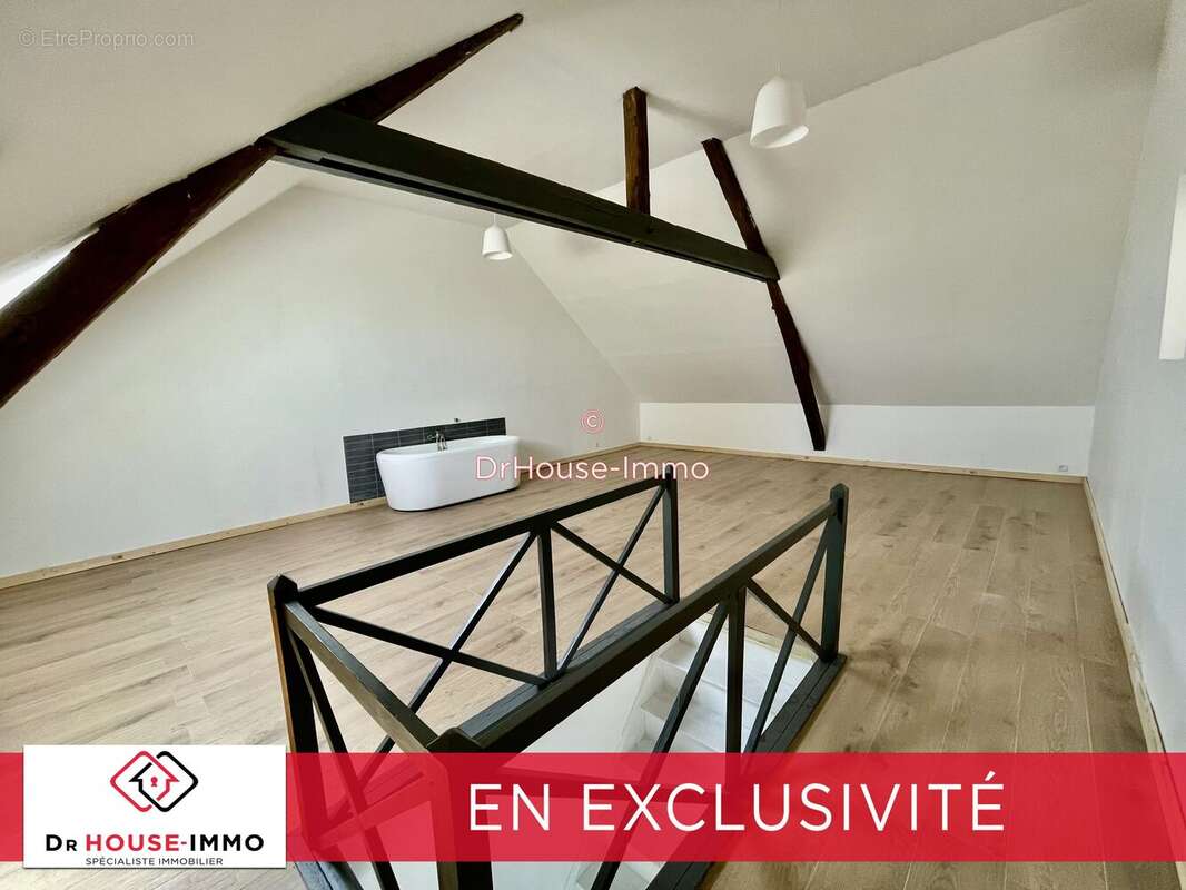 Maison 150 m² à Crespin  - photo 45