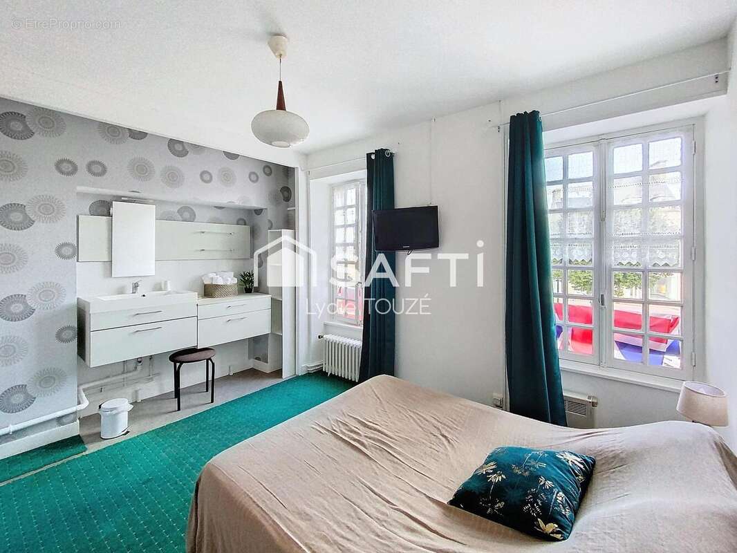 Photo 6 - Commerce à QUETTEHOU