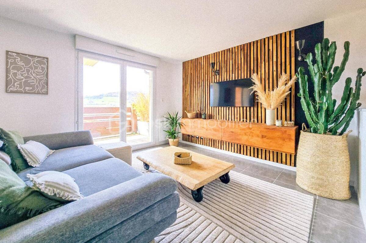 Appartement à SAINT-MARTIN-D'URIAGE