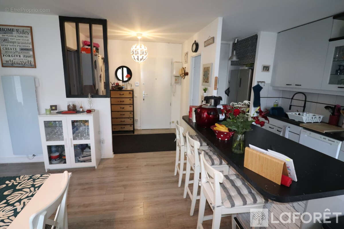 Appartement à VILLEBON-SUR-YVETTE