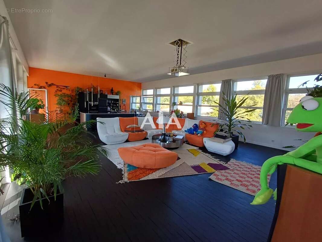 Appartement à RUELLE-SUR-TOUVRE