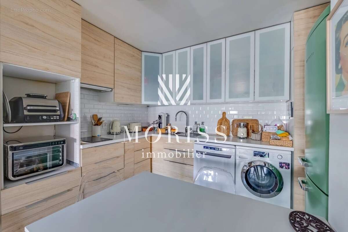 Appartement à PARIS-19E