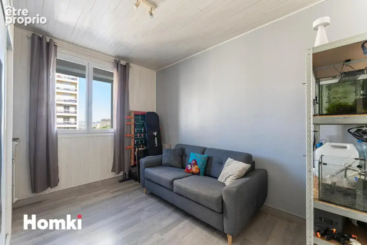 Appartement T4 de 80 m² à Marseille 13007, Avenue de la Corse - photo 7