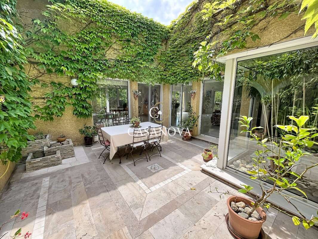 Maison à AGDE