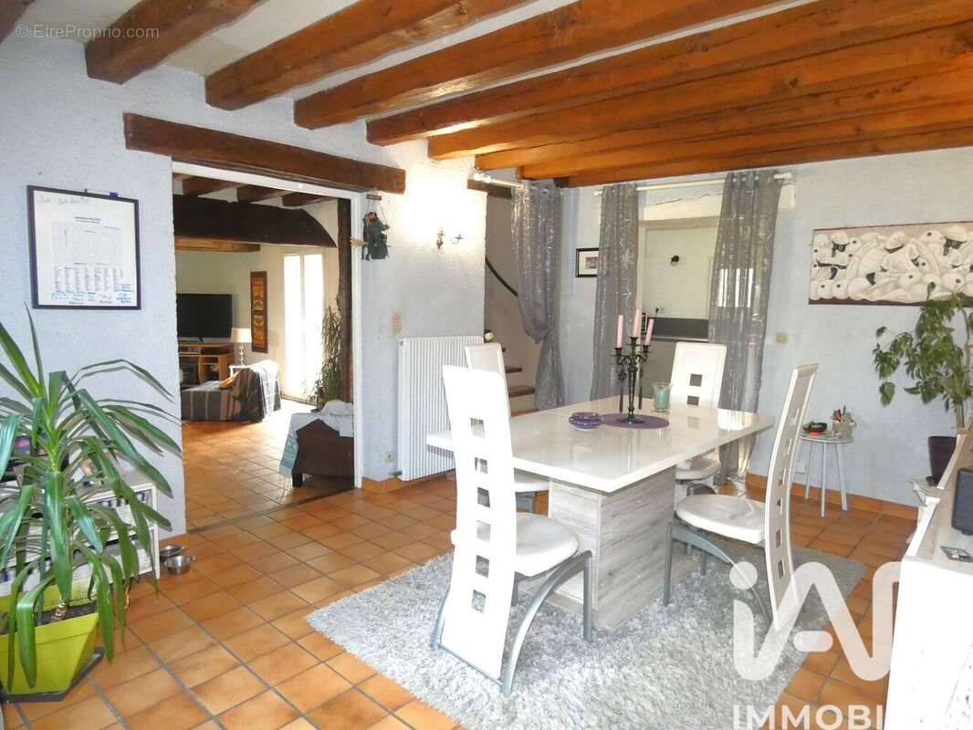 Photo 3 - Maison à TACOIGNIERES