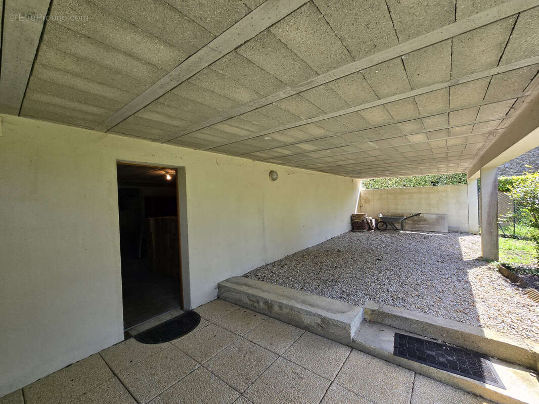 Maison à COULOMMIERS