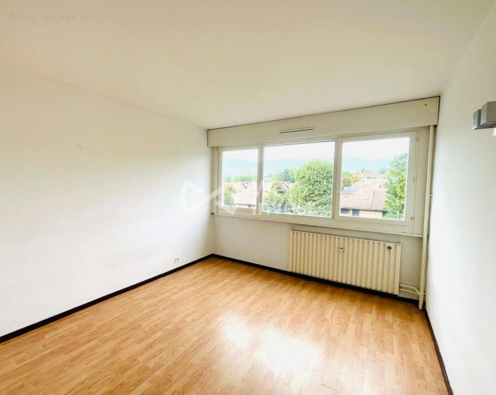 Appartement à FERNEY-VOLTAIRE
