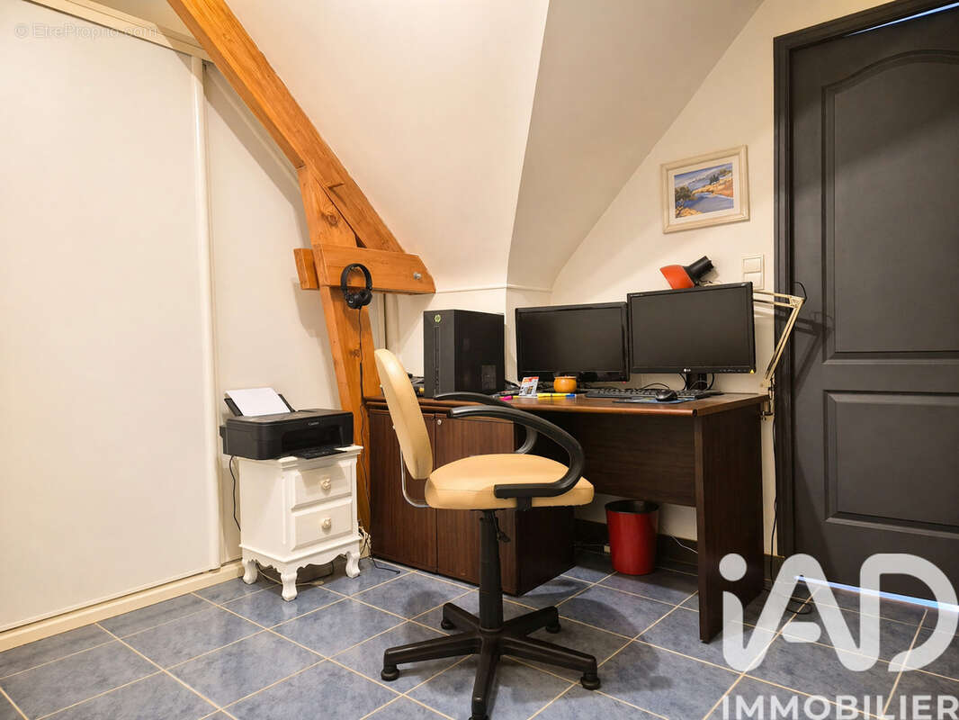Maison 180 m² à Saint-Andre-Des-Eaux  - photo 9