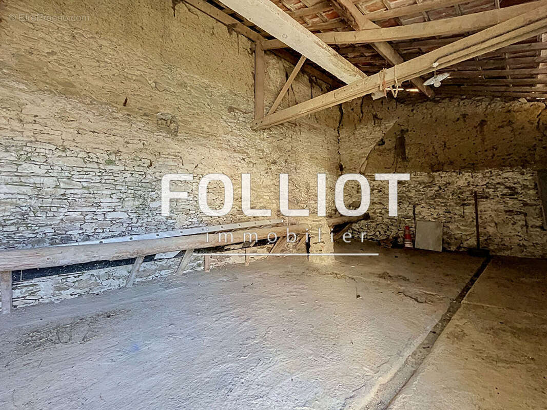 A VENDRE - Maison à Saint André de l'Épine - photo 10