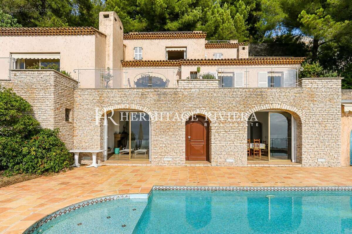 Maison 398 m² à Roquebrune-Cap-Martin  - photo 17