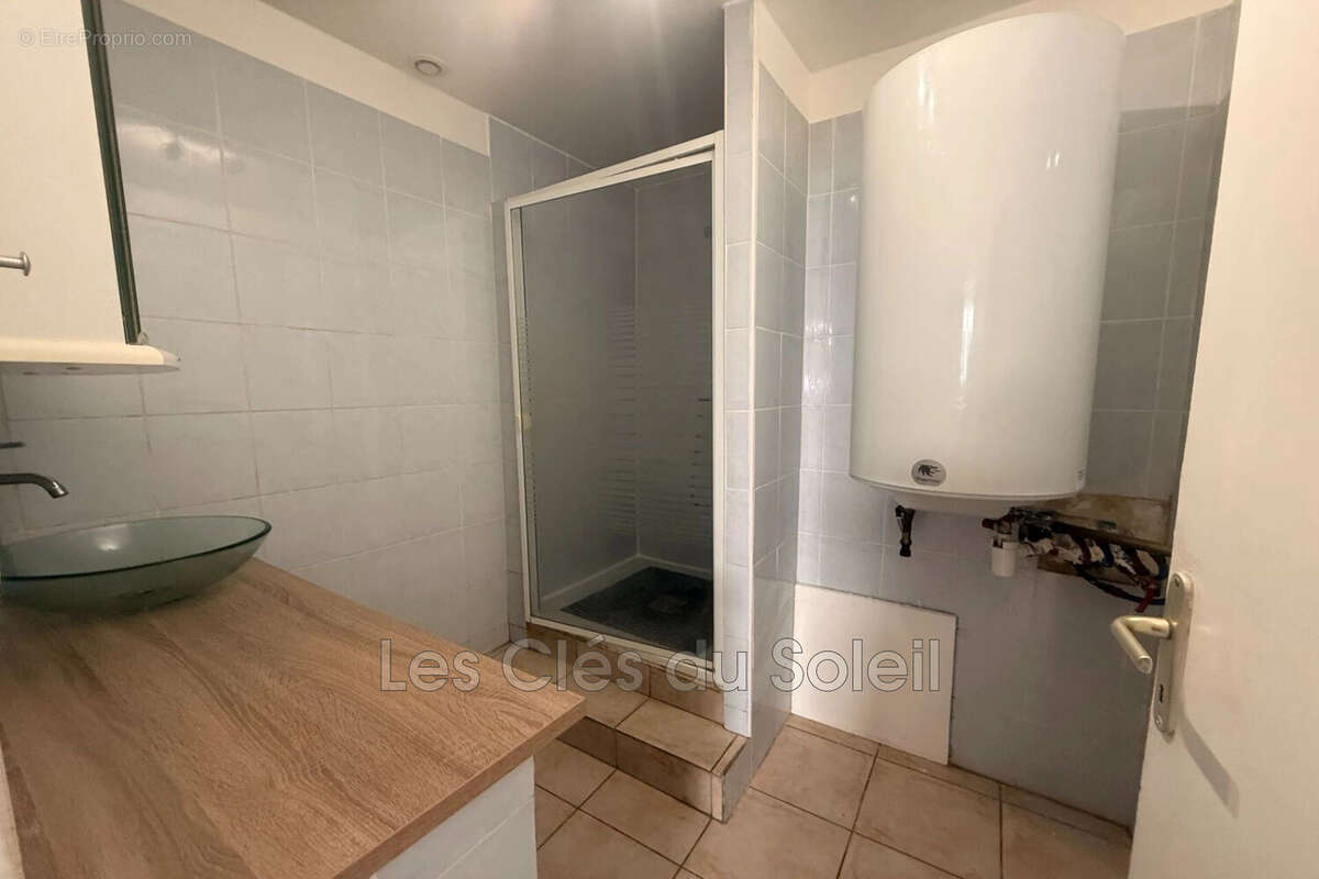 Appartement 45 m² à Toulon  - photo 6