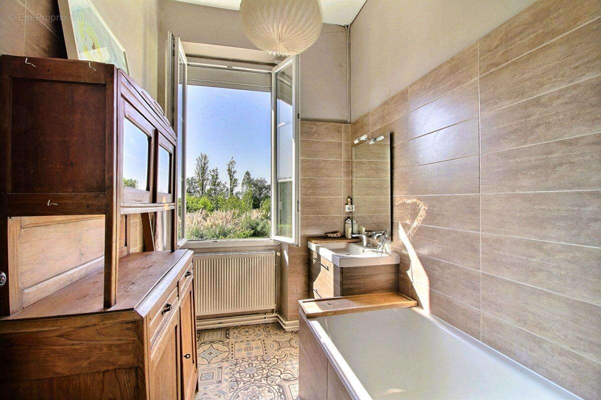 Maison à SAINT-LOUIS-DE-MONTFERRAND