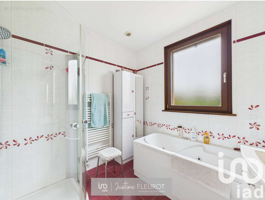 Photo 8 - Maison à LE VAL-D&#039;AJOL