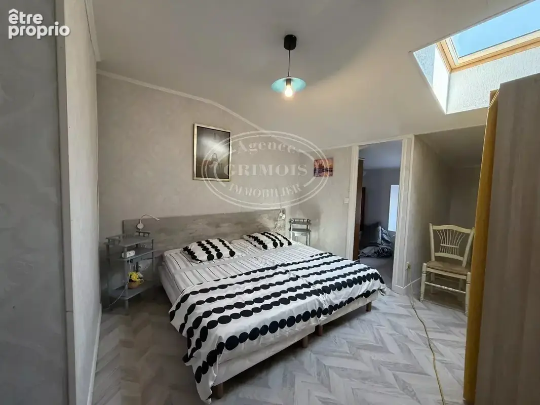 LEZIGNAN-CORBIERES - Maison de village de 78 m² env./ Garage de 30 m² env - photo 6