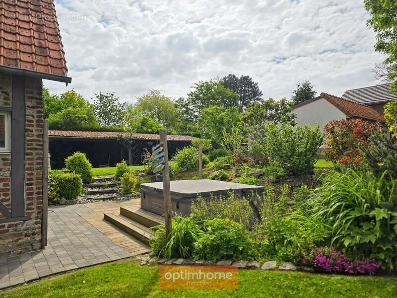 Maison à WANQUETIN