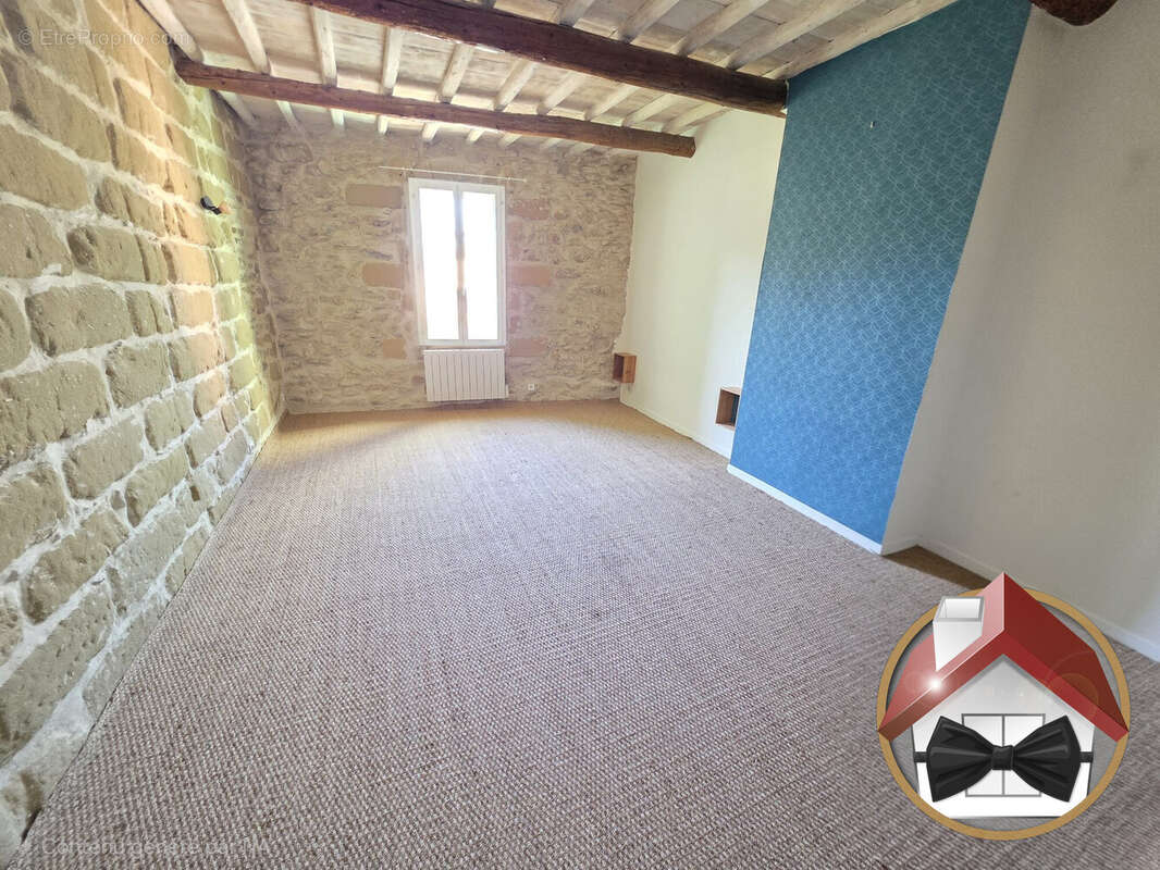 Appartement à UZES