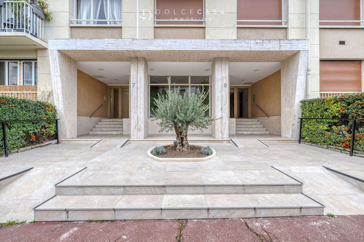 Appartement à NOGENT-SUR-MARNE