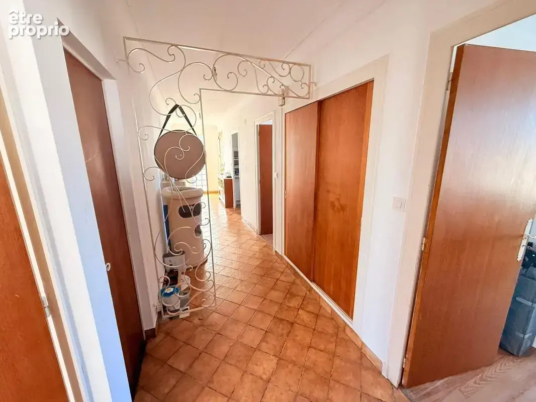 Maison Surgeres 6 pièce(s) 135 m2 - photo 6