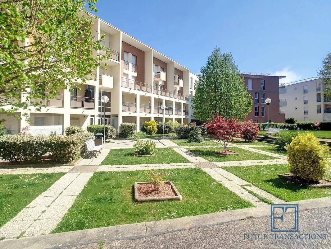 Appartement à ELANCOURT