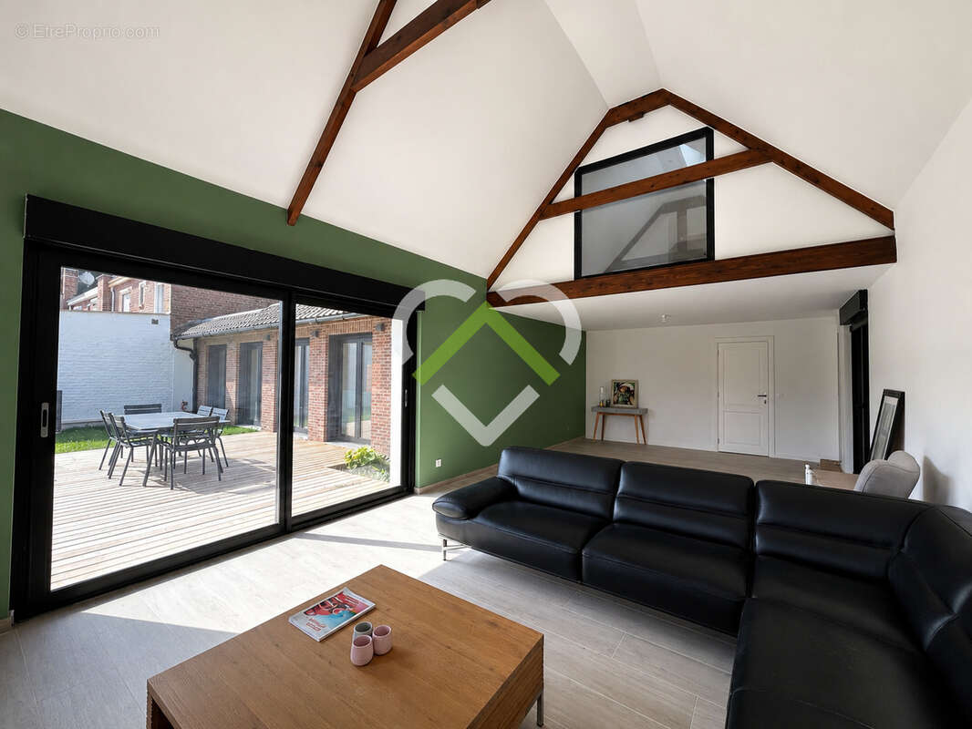 Superbe maison familiale entièrement rénovée au coeur du village prisé de VERLINGHEM - photo 7