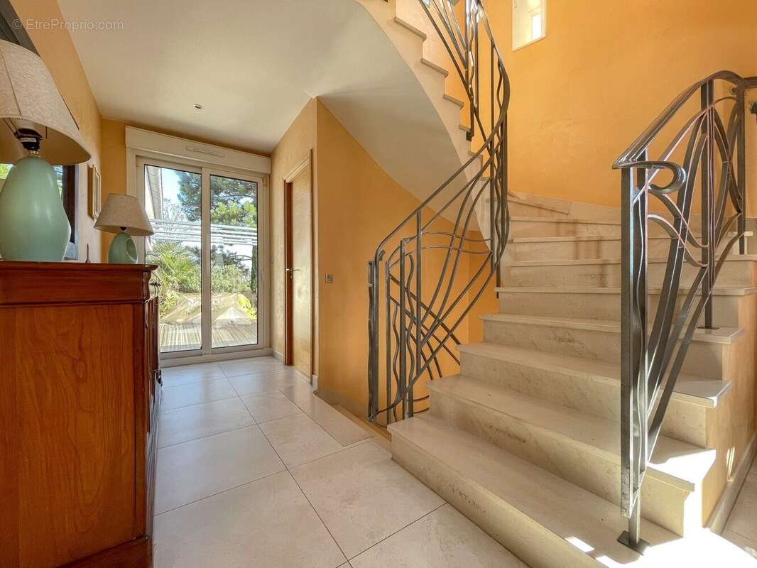 Maison à ATHIS-MONS