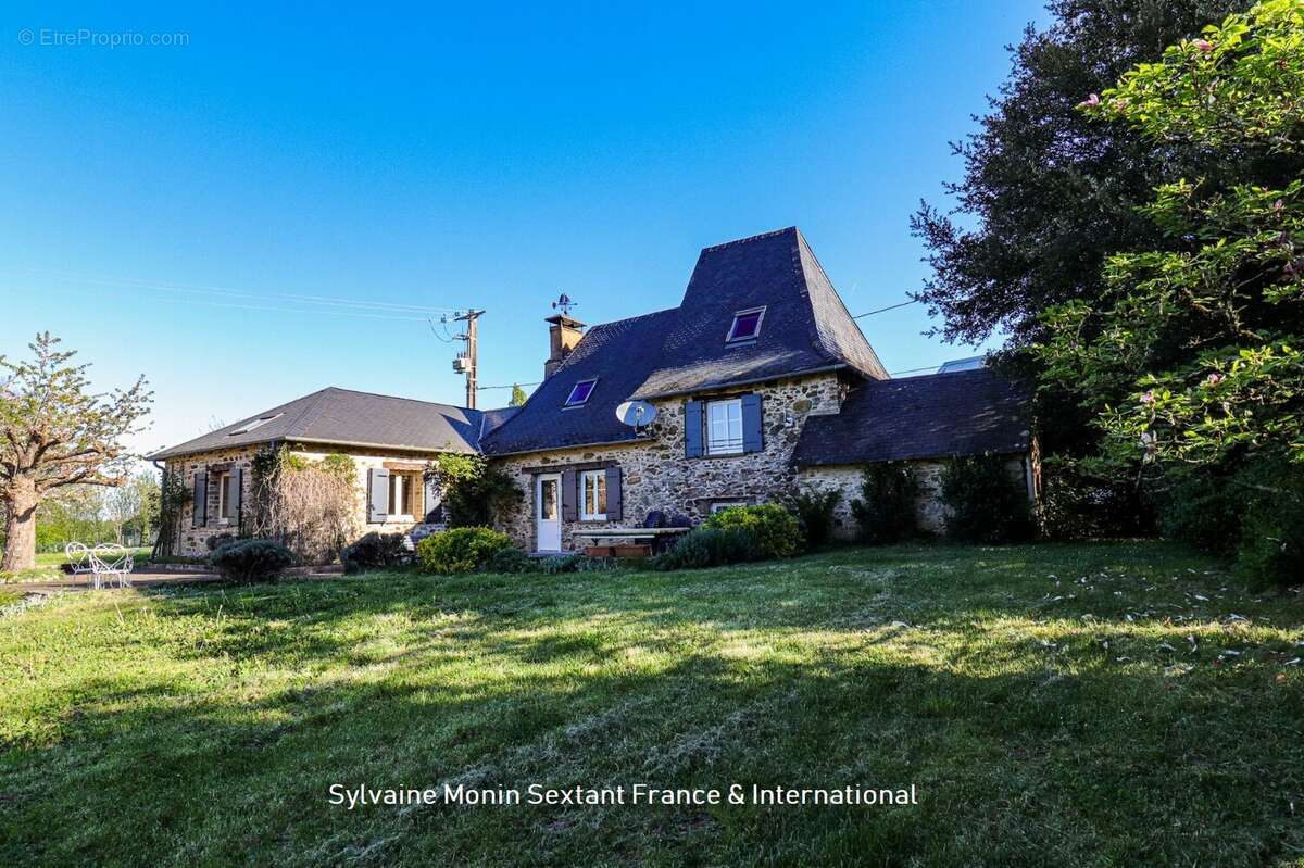 Maison à SAINT-MESMIN