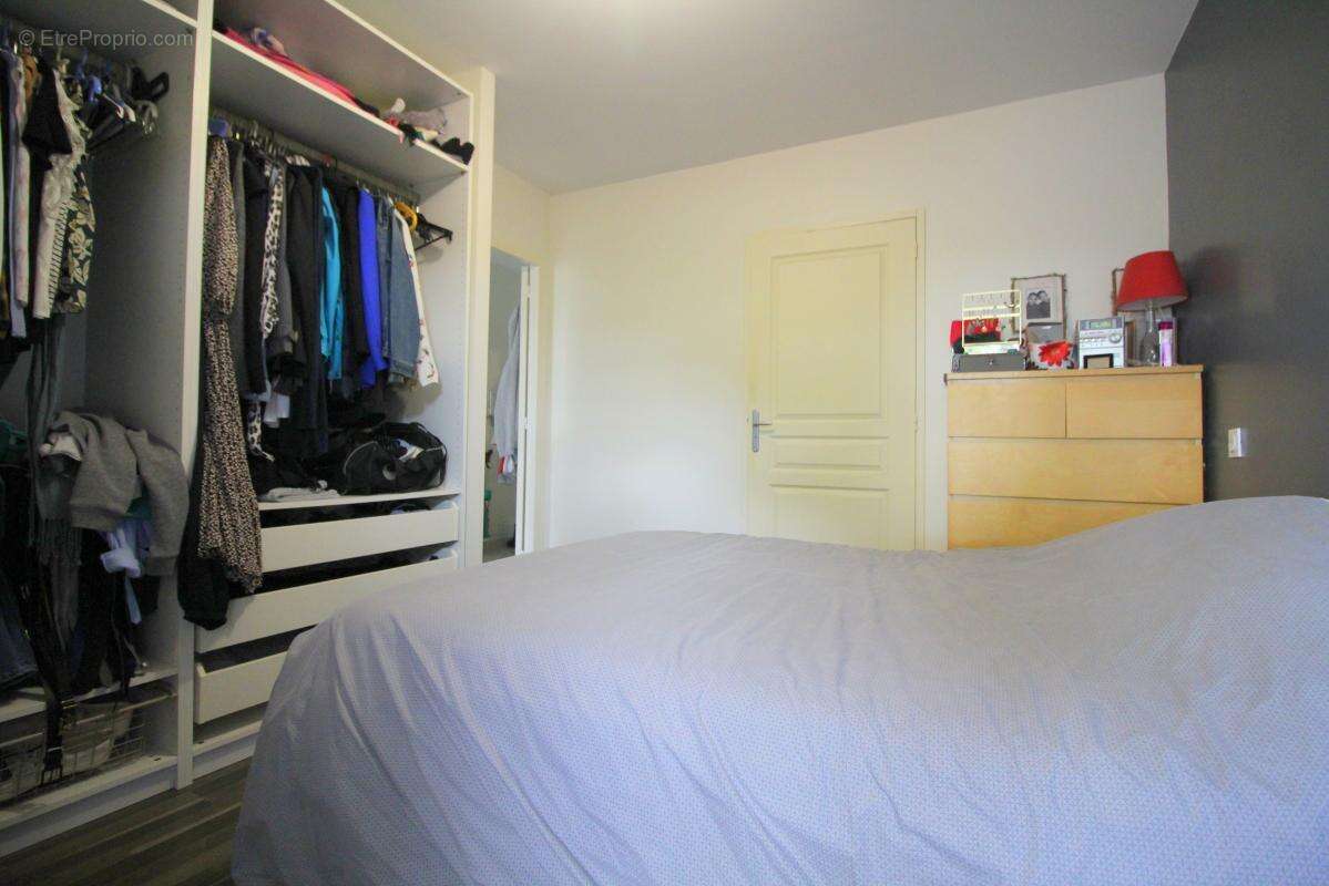 Appartement à RILLIEUX-LA-PAPE