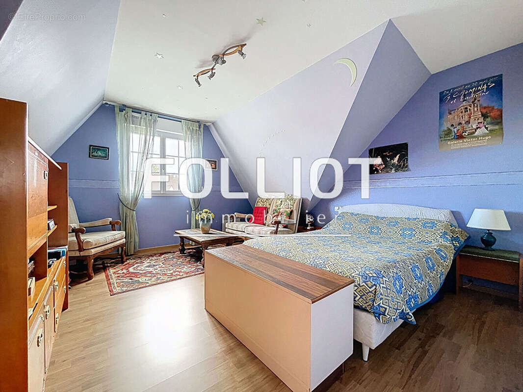 Maison à BRETTEVILLE-SUR-ODON