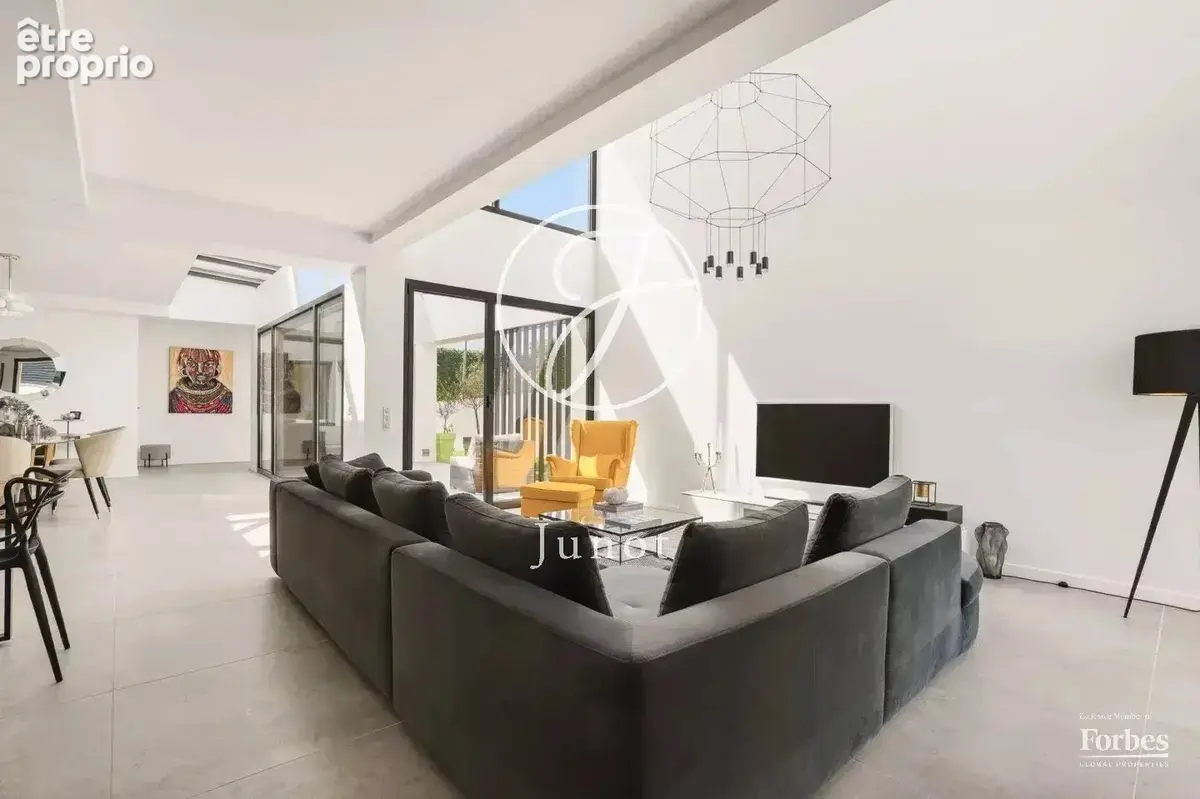 Montesson - CENTRE OUEST - Maison - 3 chambres - 154m² - Terrain 484m². - photo 8