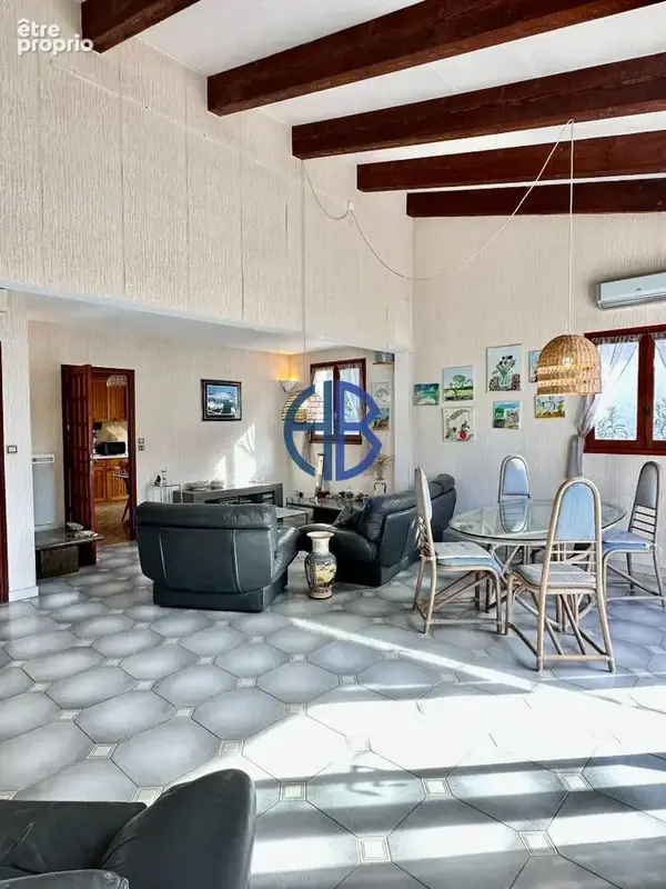Villa familiale au fort potentiel dans quartier recherché - photo 4