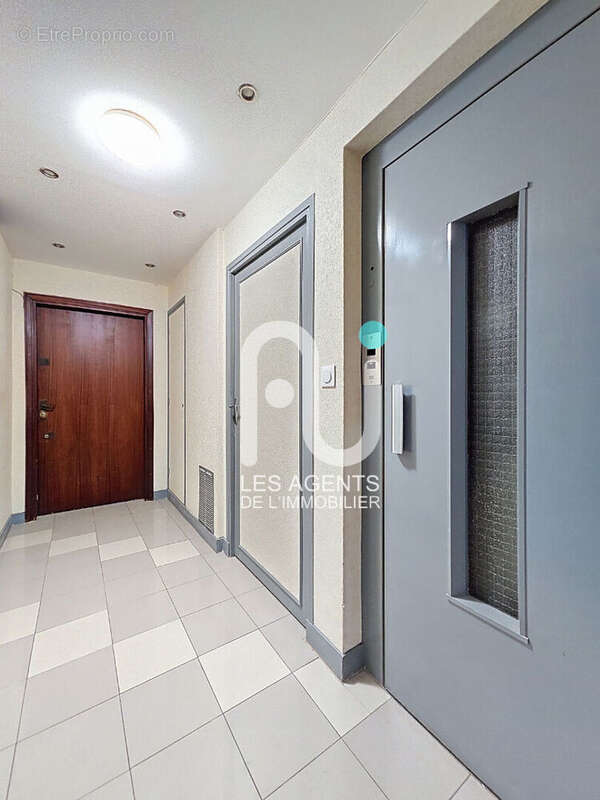 Appartement à ASNIERES-SUR-SEINE
