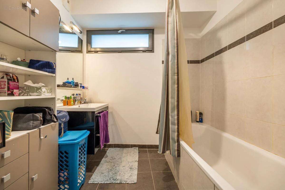 Appartement à ATHIS-MONS