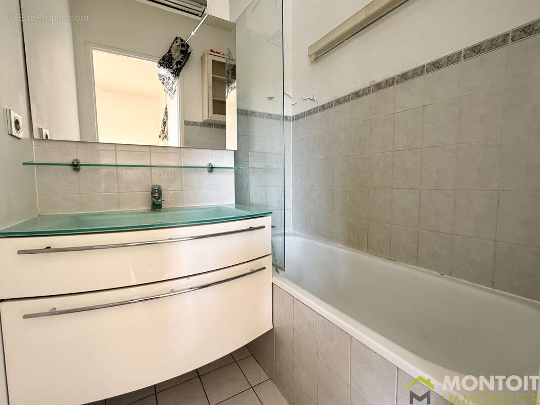 Appartement à THIAIS