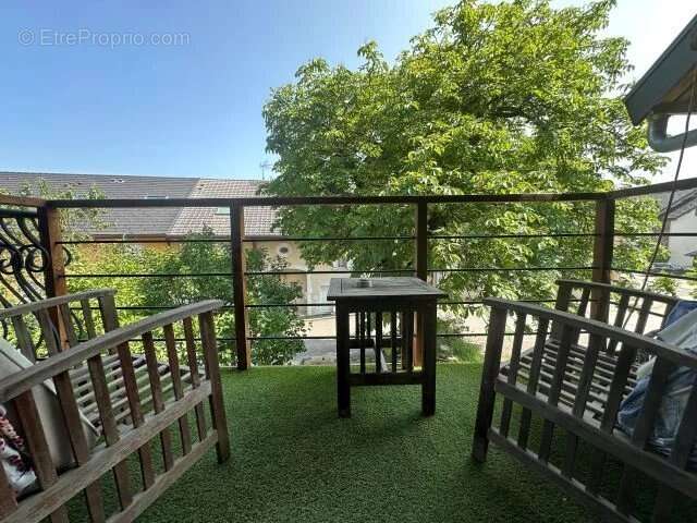 Appartement à VOVRAY-EN-BORNES