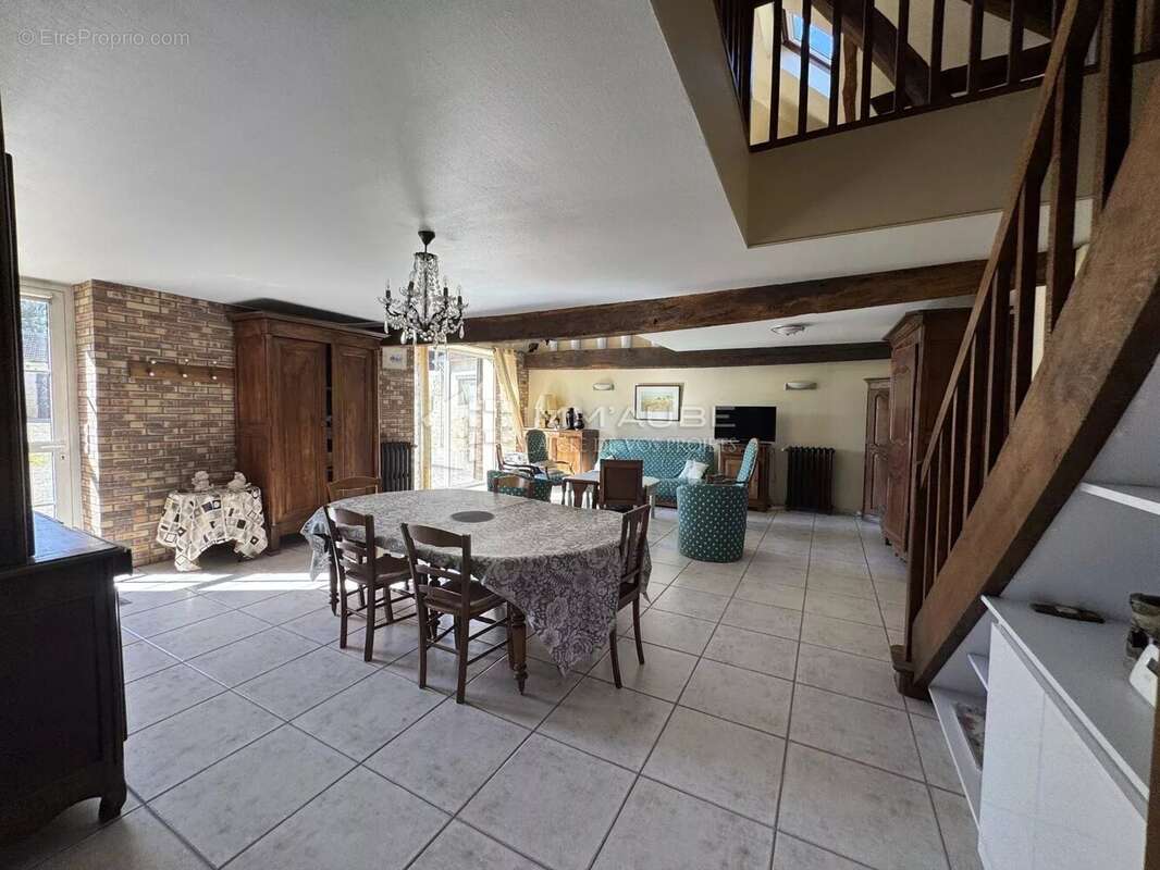 Maison à NOGENT-SUR-SEINE