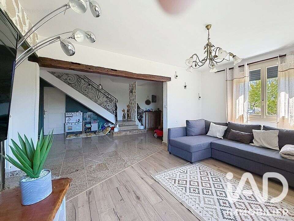 Maison 180 m² à Pont-Du-Casse  - photo 9
