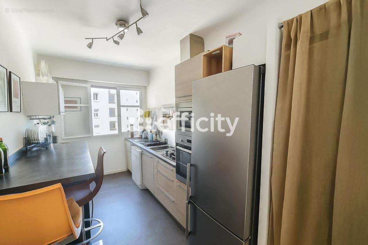 Appartement à LE CANNET
