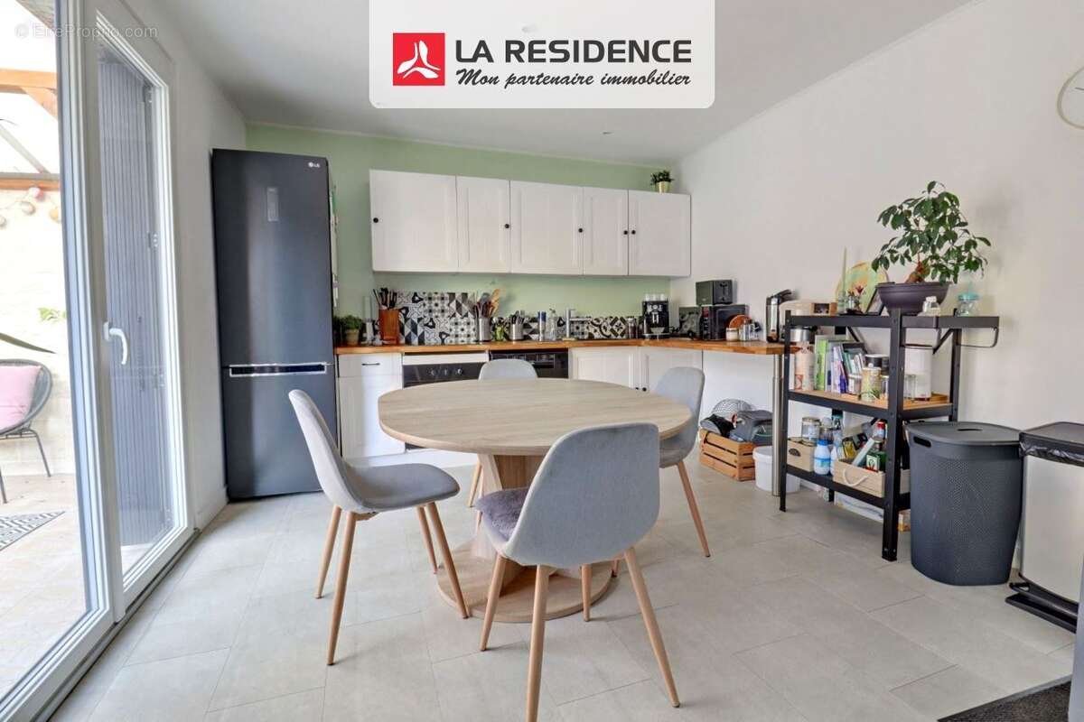 Maison à TOURVILLE-LA-RIVIERE