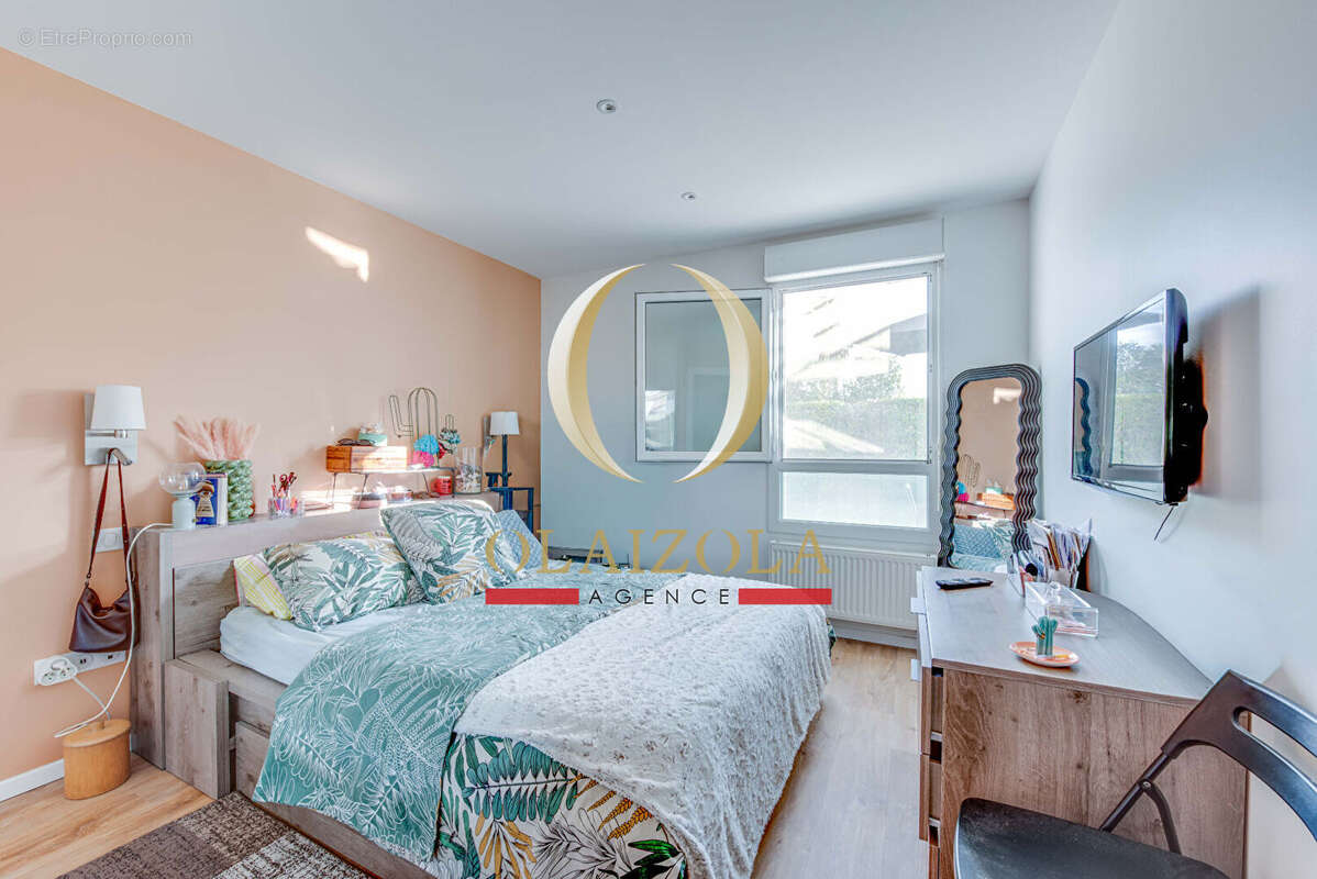 ANGLET  CINQ CANTONS - Appartement T3 avec jardin et parking au coeur des Cinq Cantons - photo 7