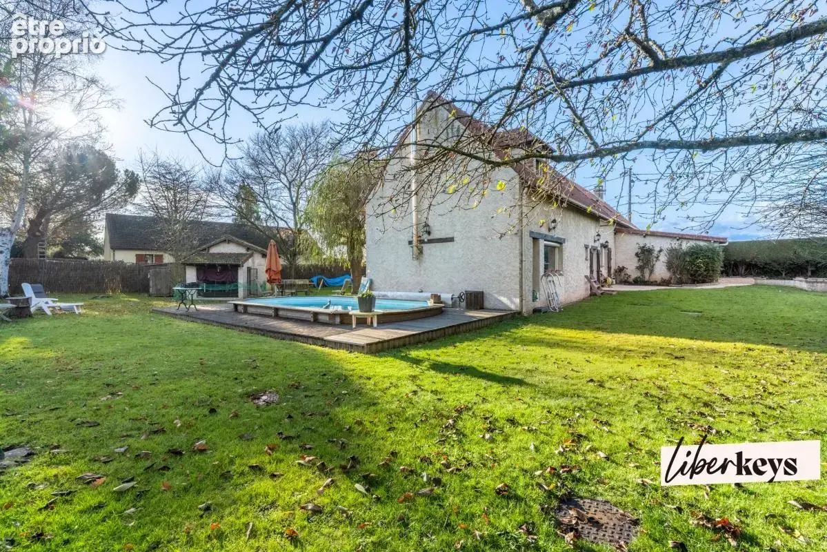 À 10 minutes de Houdan - Propriété familiale de 220 m2 - piscine et jardin arboré - 1883  m2 de Jardin - photo 9