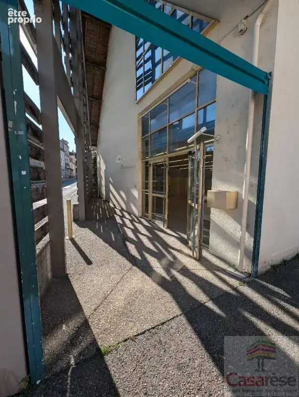 Immeuble commercial - photo 3