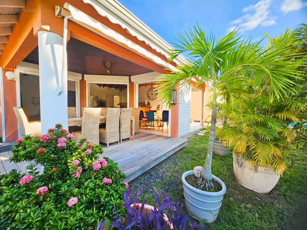 Maison à SAINT-FRANCOIS