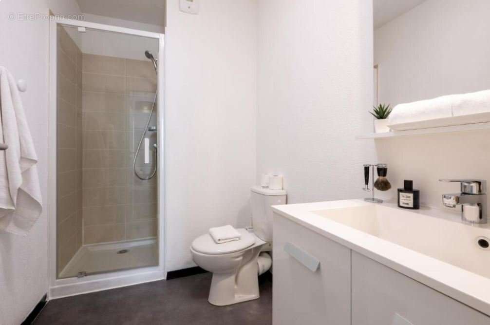 INVESTISSEMENT LOCATIF  MERIGNAC  Résidence Nemea Appart Hotel Stadium Bordeaux aéroport -  8.09% de rentabilité - photo 5
