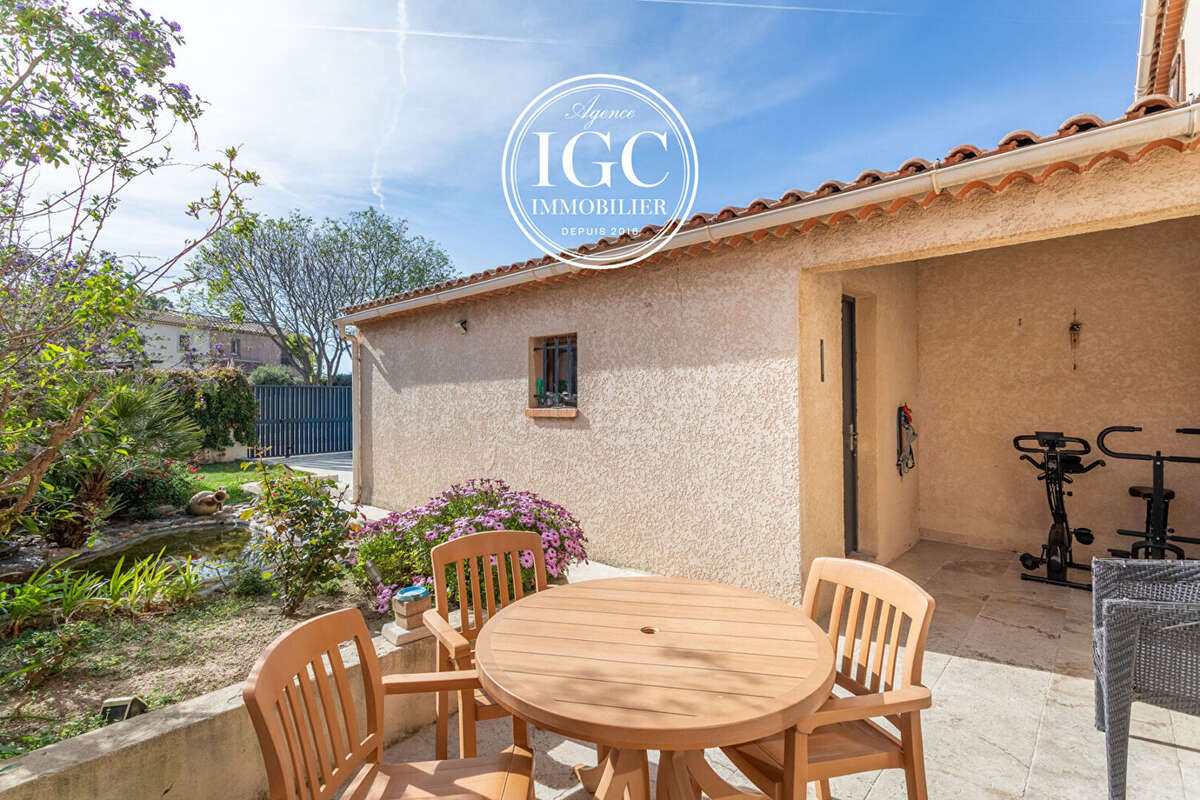 Maison type 4 - 70 m² - garage - 185 m² terrain - photo 2