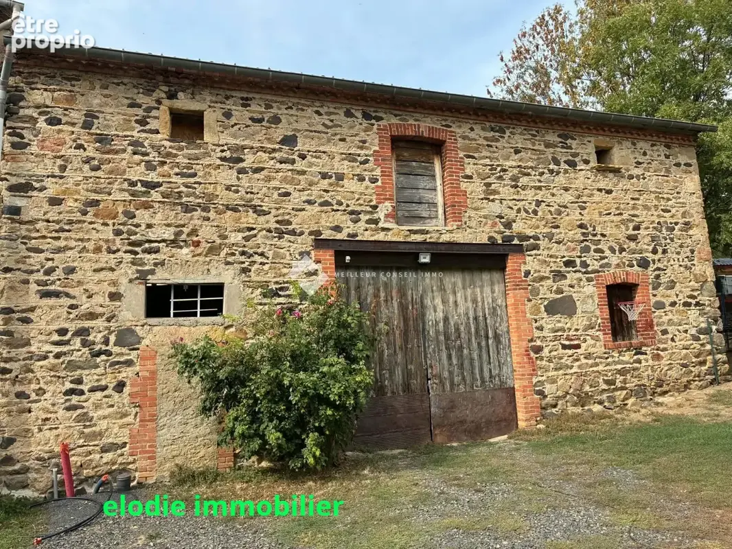 Photo Maison à Saint-Gervazy au prix de N/C